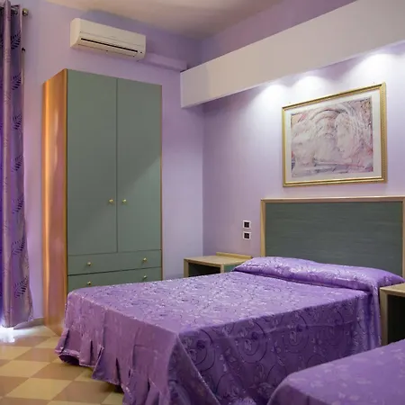 Hotel Maximo 3*