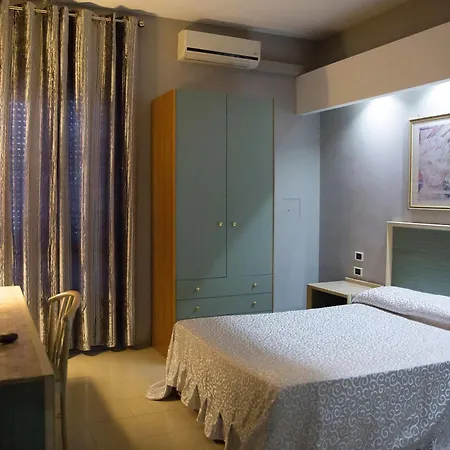 Maximo Hotel 3*